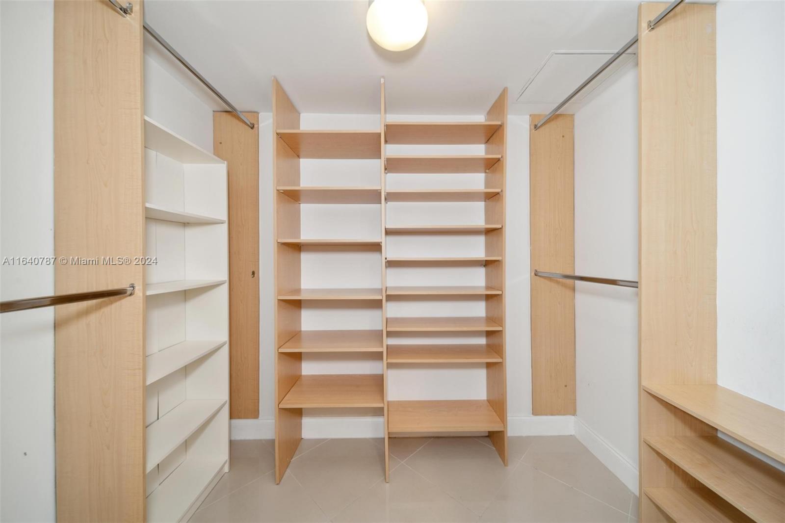 BEACH CLUB THREE CONDO - Residential Lease