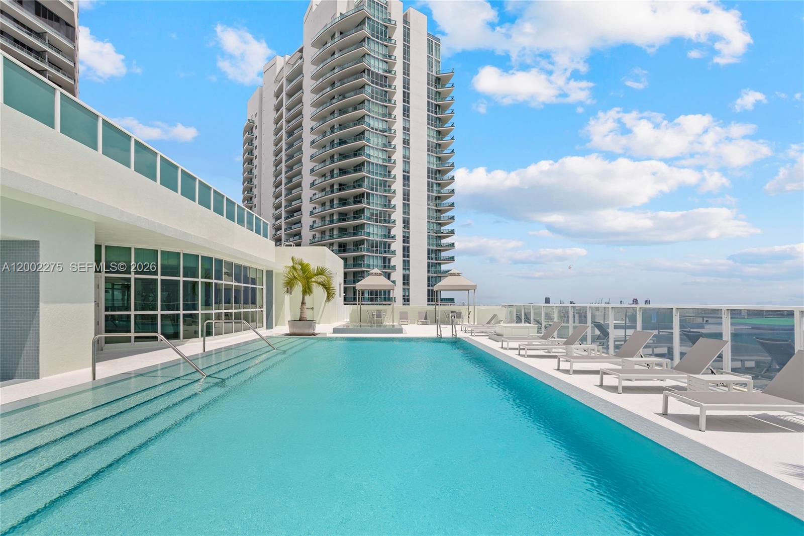 THE EMERALD AT BRICKELL C - Residential