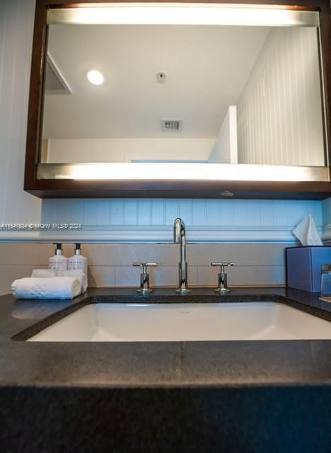 SOLE CONDO - Residential