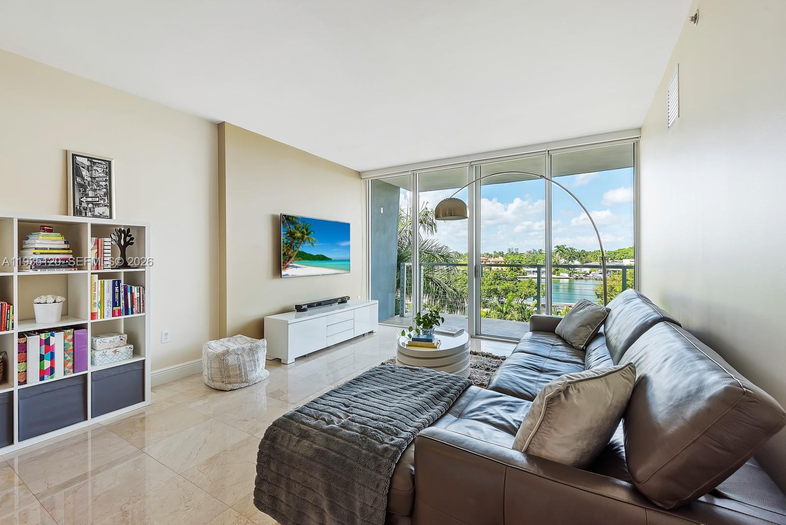 63 NOBE CONDO - Residential