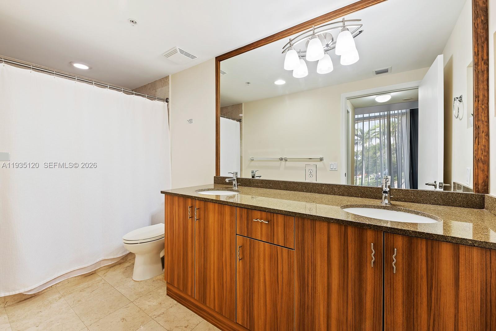 63 NOBE CONDO - Residential