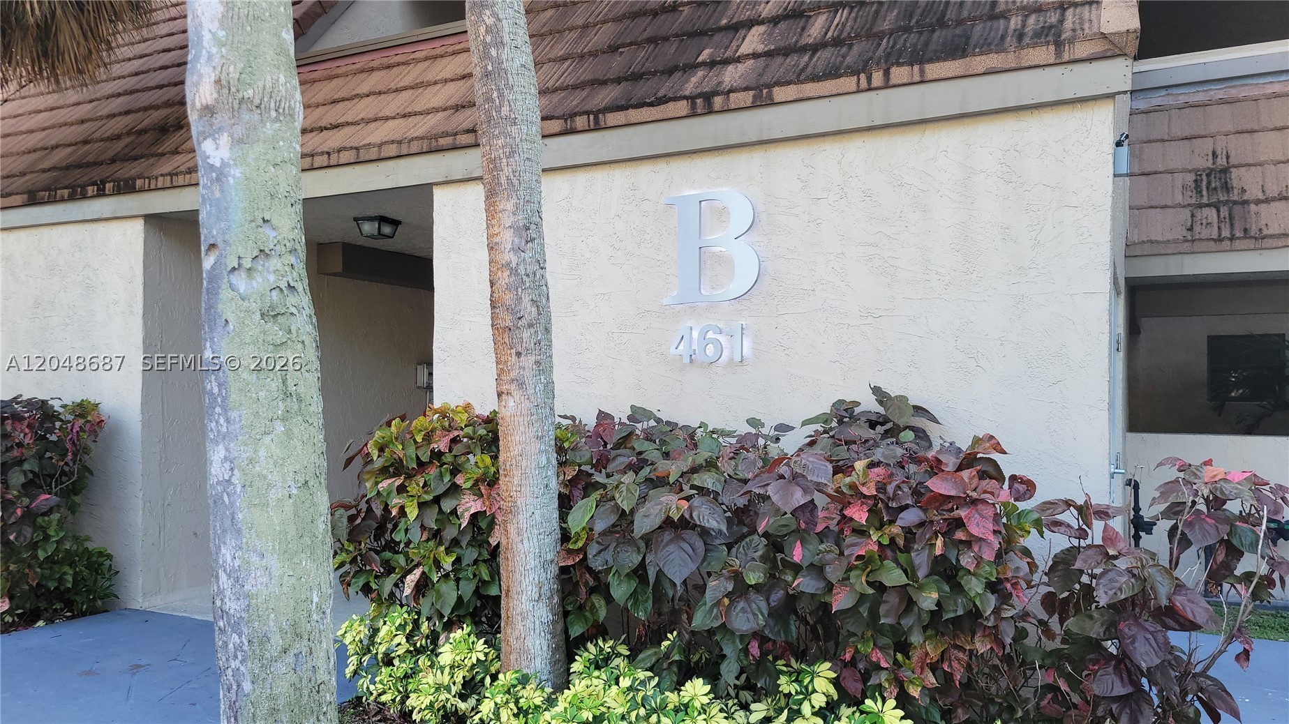 SUMMERTREE VILG CALIF CL - Residential