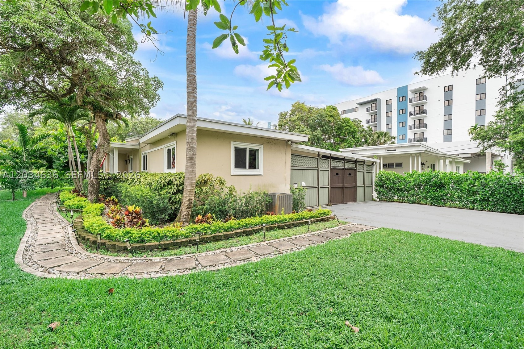 MITCHELL PARK - Residential