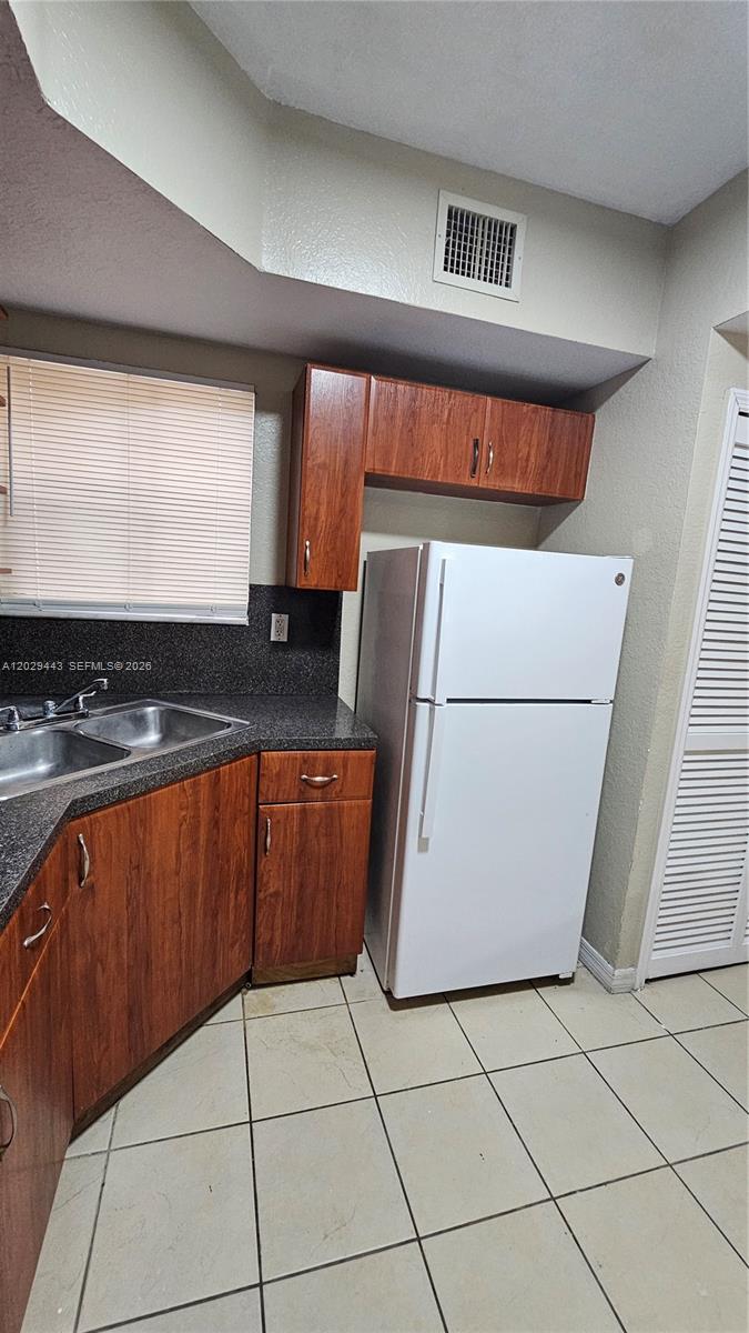 ABEL HOMES AT KEYS WINDS - Residential Lease