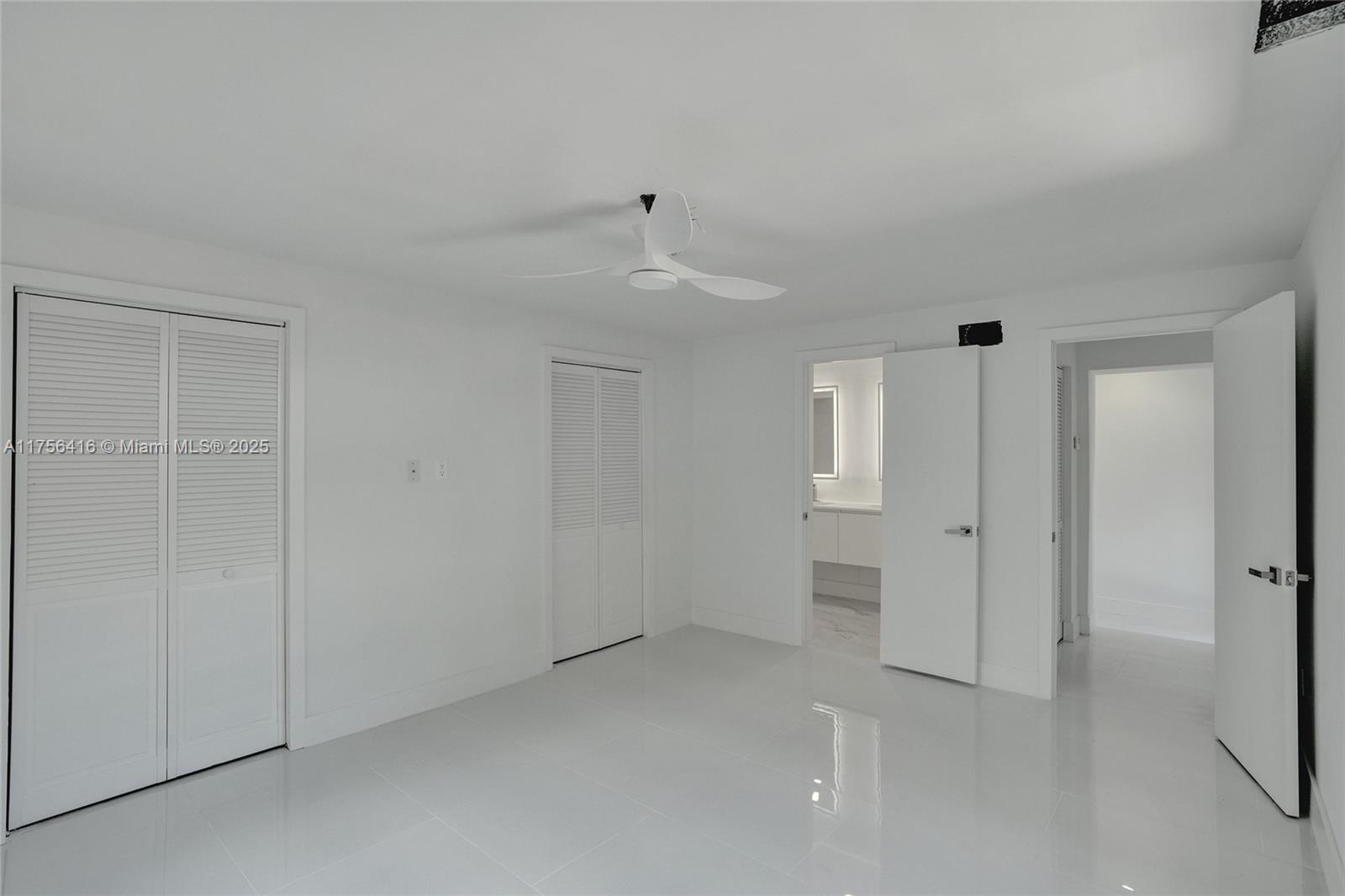 EAST VEDADO - Residential