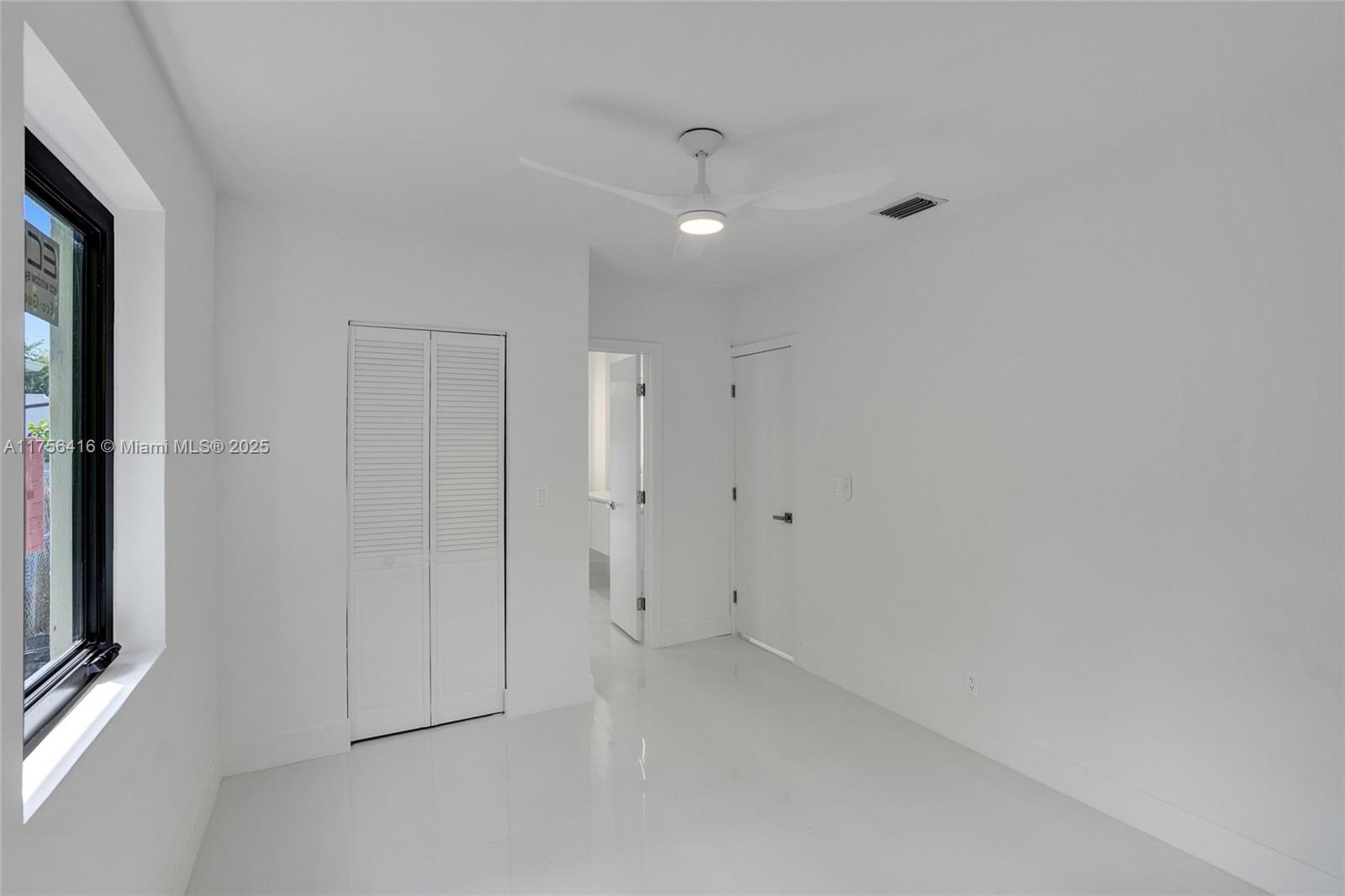 EAST VEDADO - Residential