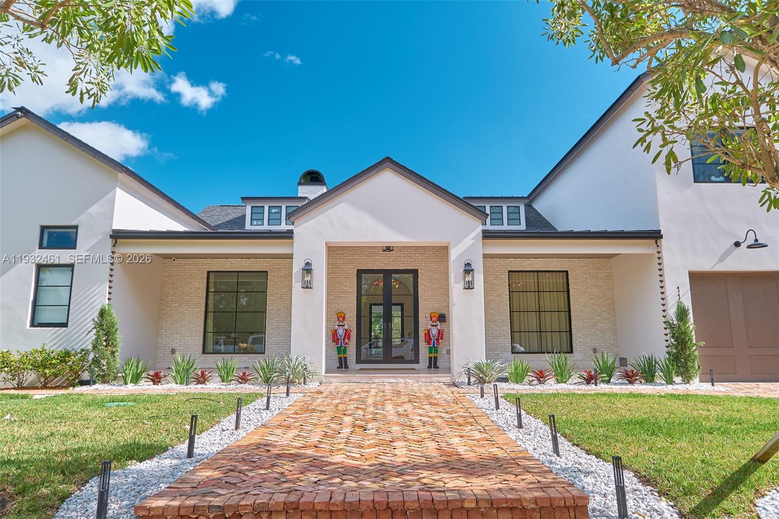 KENDALL PARK ESTATES - Residential