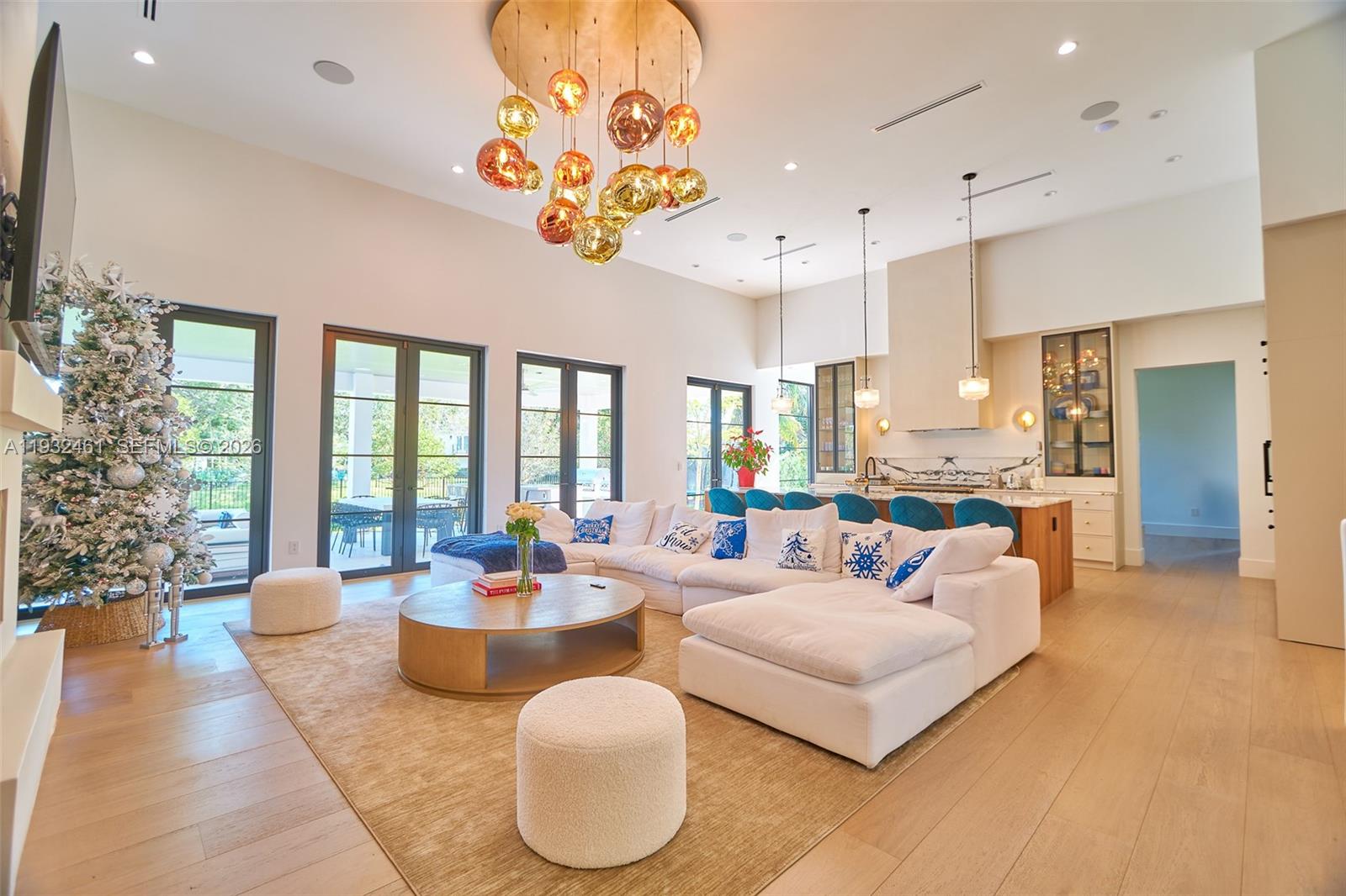 KENDALL PARK ESTATES - Residential