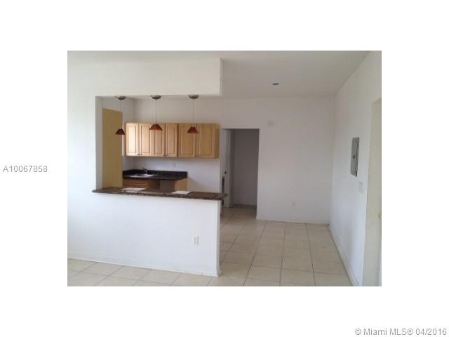 Excelent 1/1 nice and clean close to Downtown