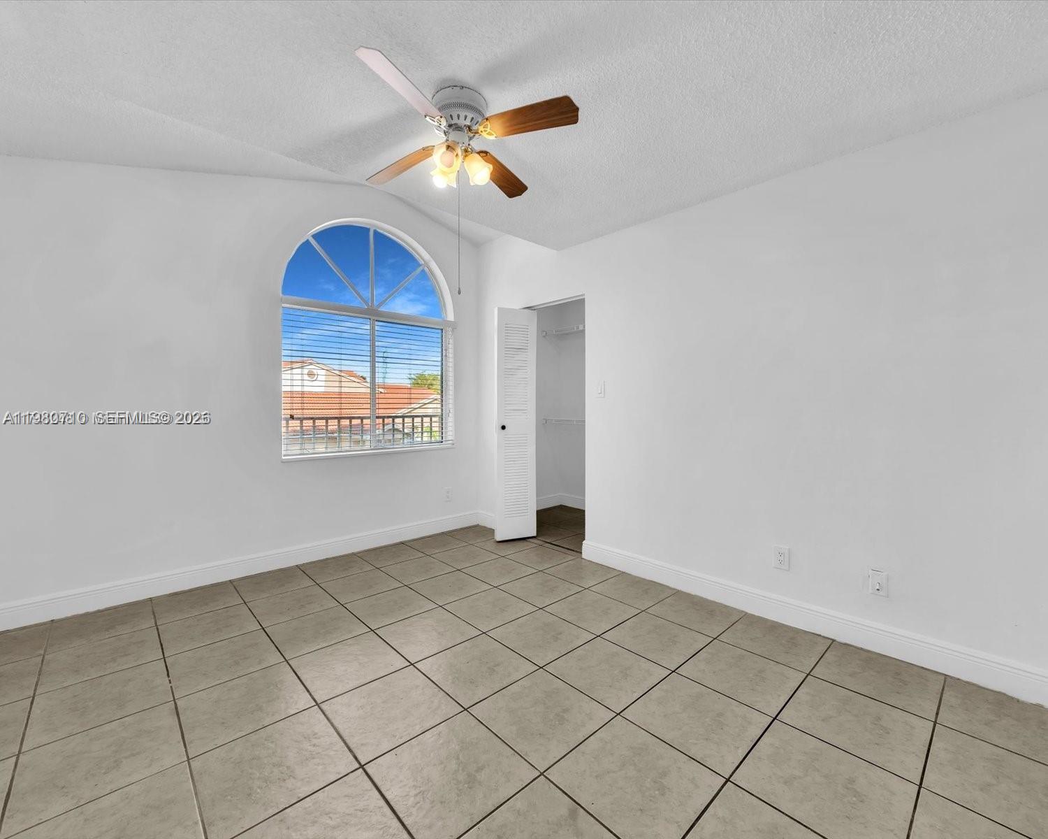 ROYAL PALM PLACE - Residential