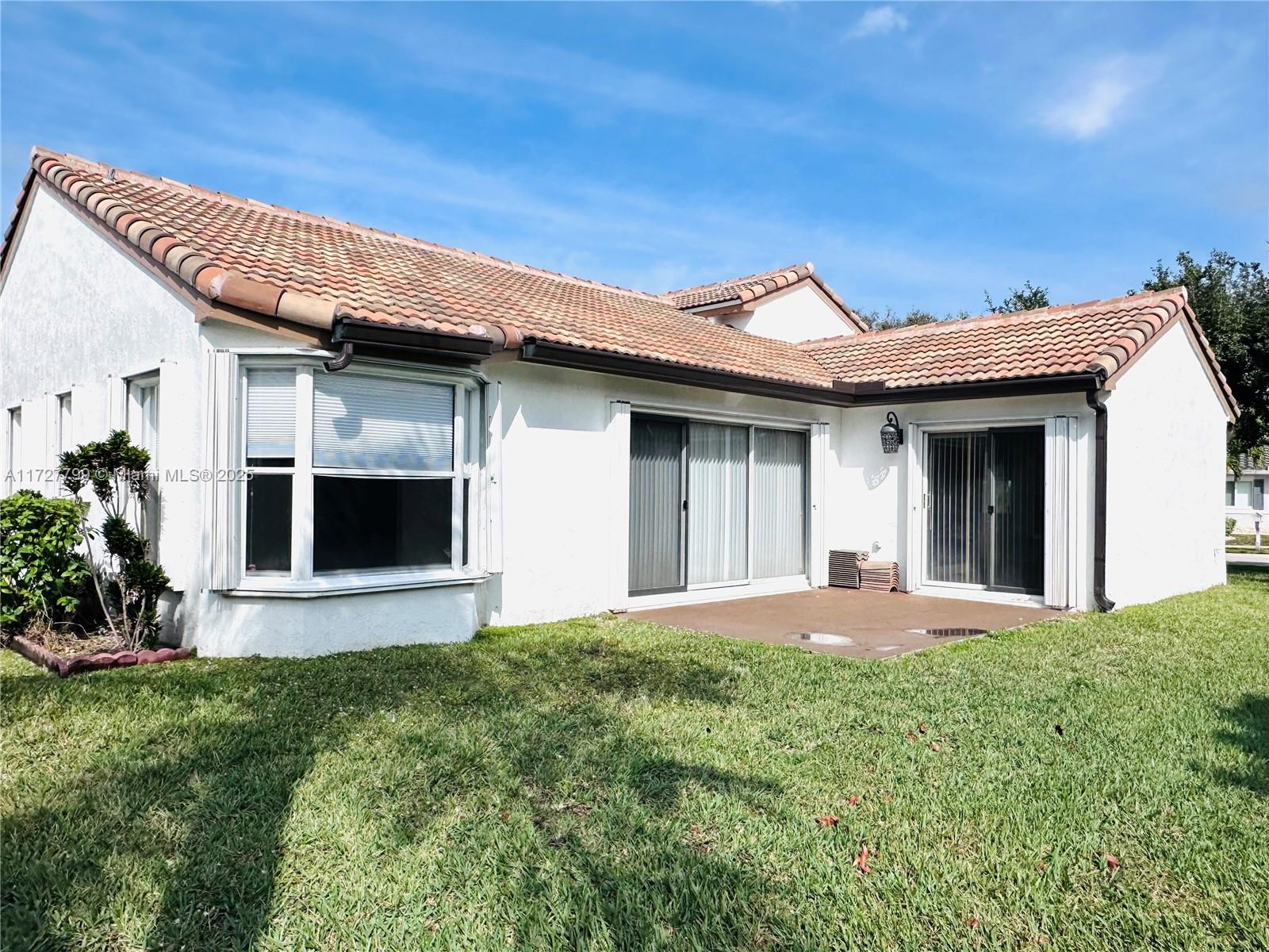 AMERITRAIL SECTION ONE - Residential Lease