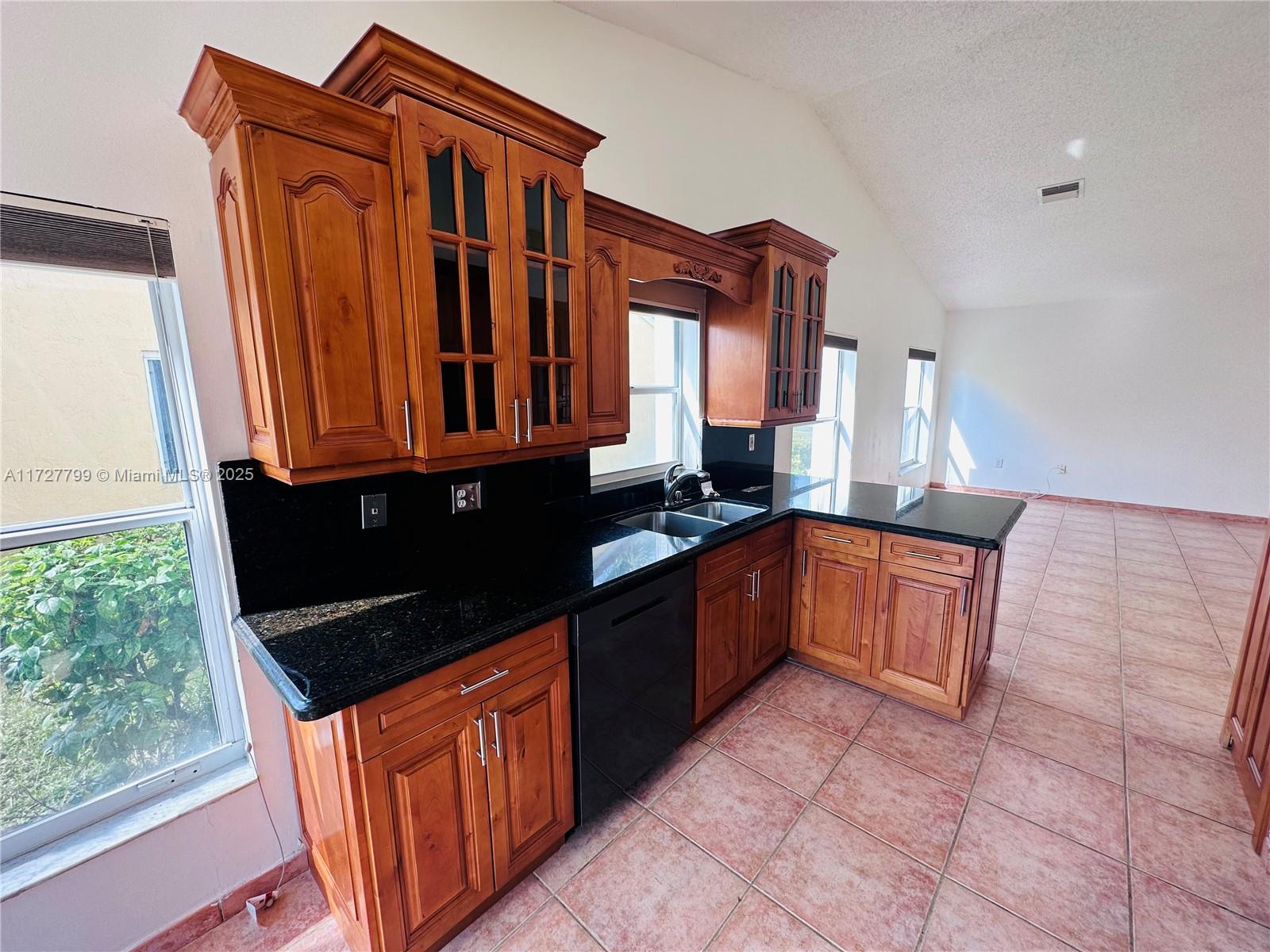 AMERITRAIL SECTION ONE - Residential Lease