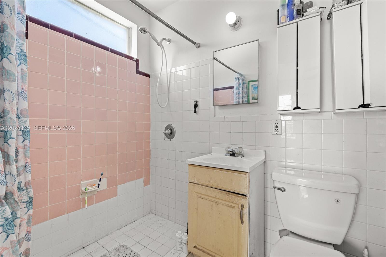 ALTON BEACH BAY FRONT RE- - Residential