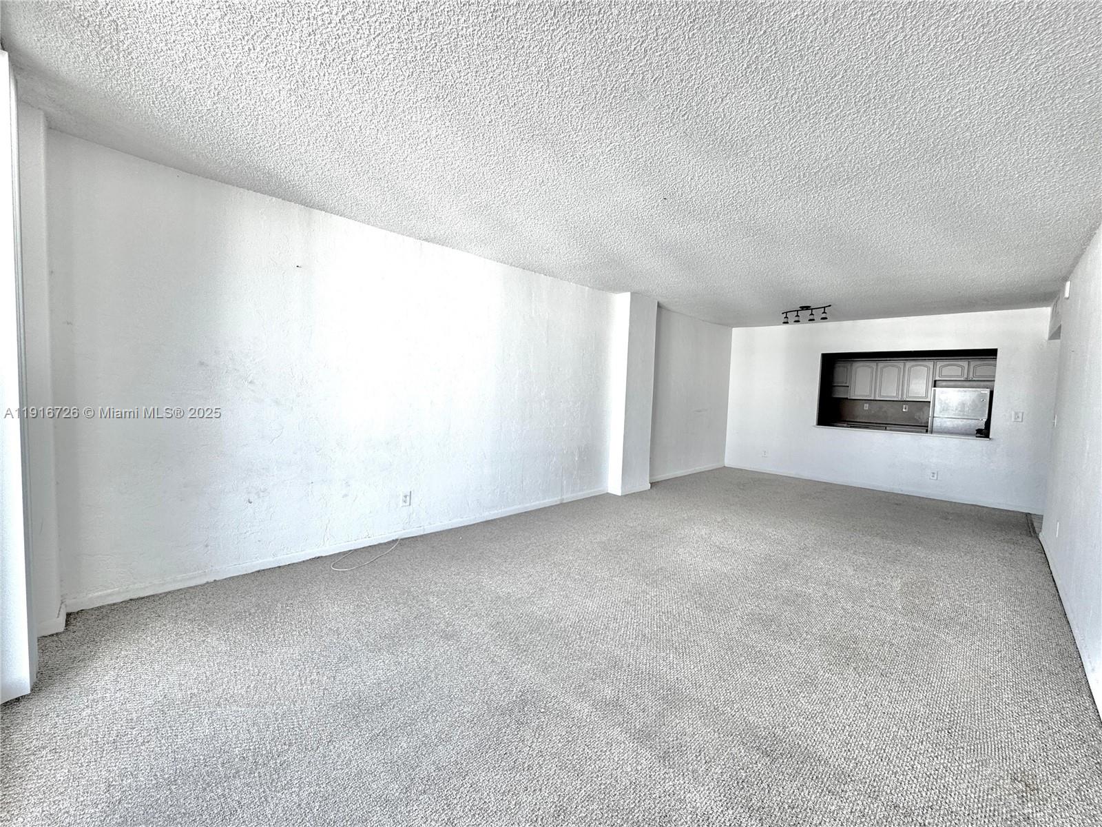 OCEANVIEW BUILDING A COND - Residential