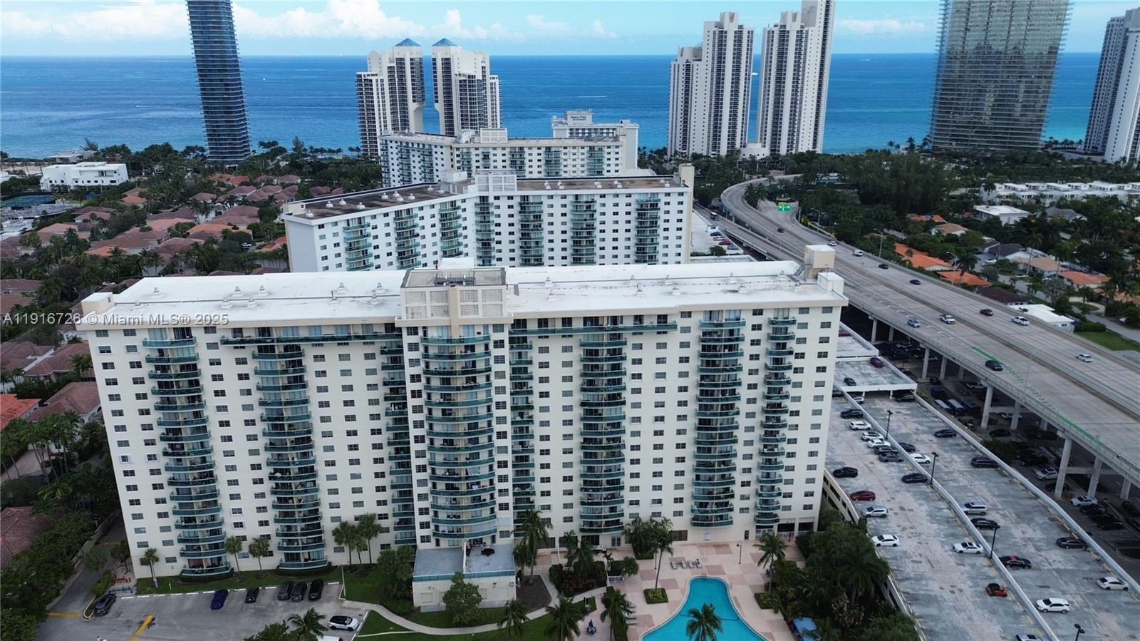 OCEANVIEW BUILDING A COND - Residential