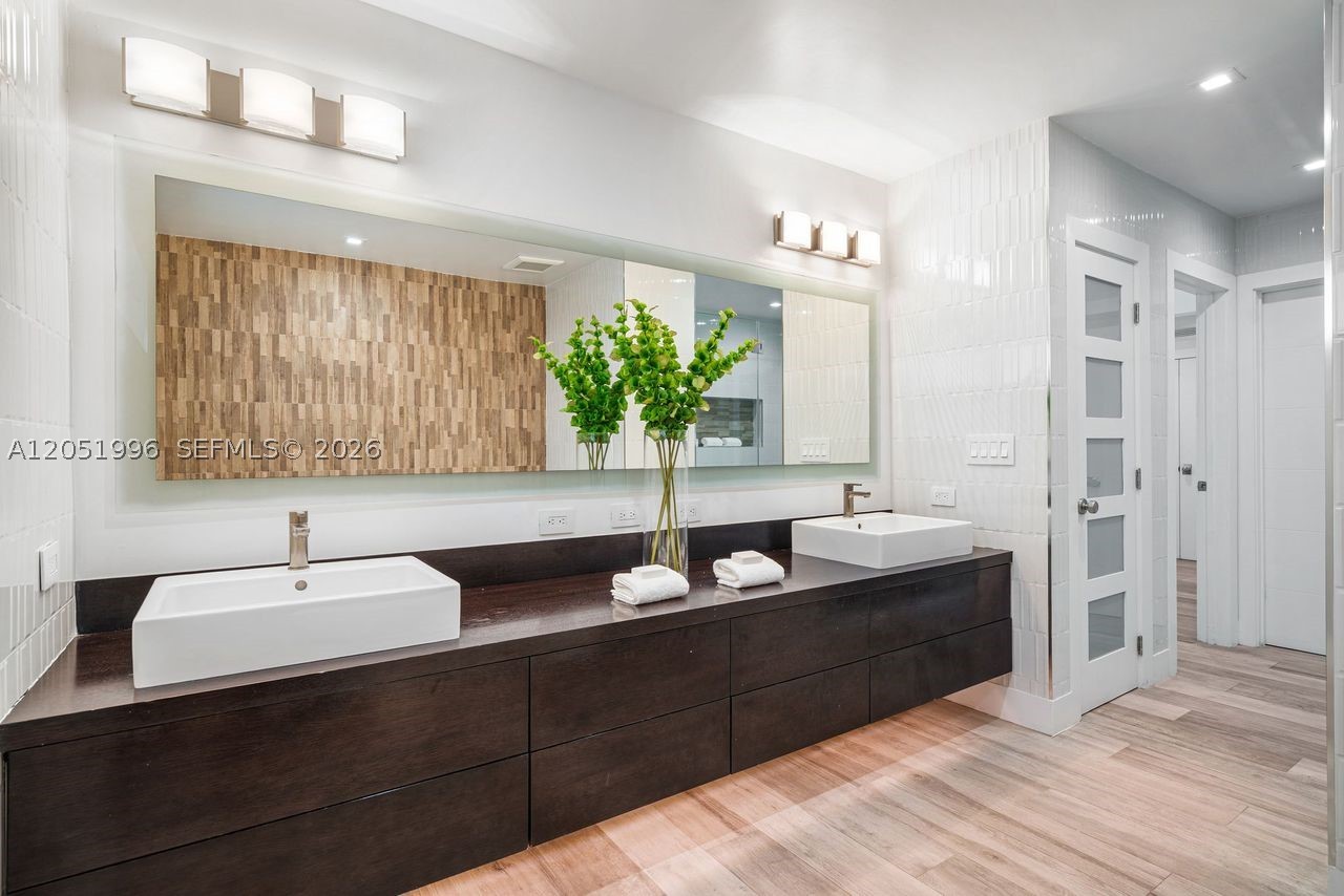 KINGS BAY SUB - Residential