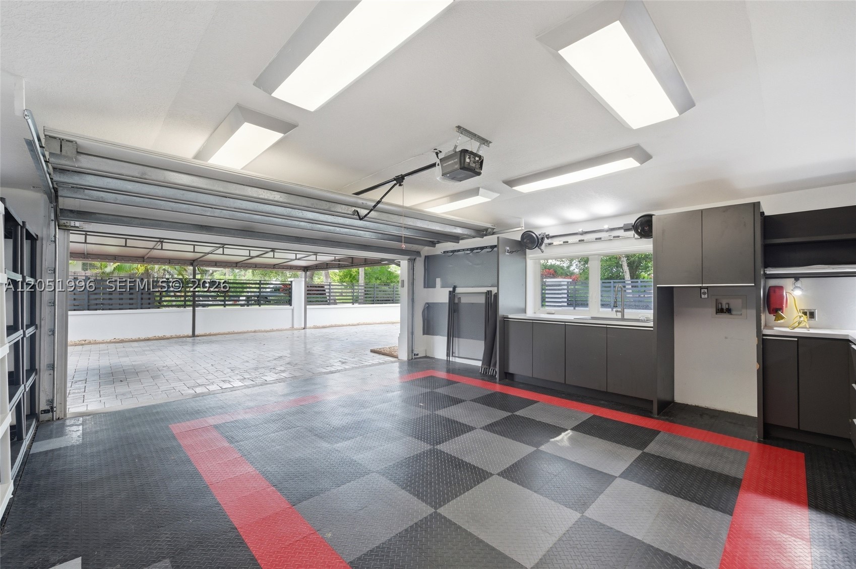 KINGS BAY SUB - Residential