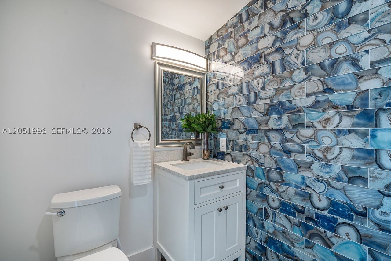 KINGS BAY SUB - Residential