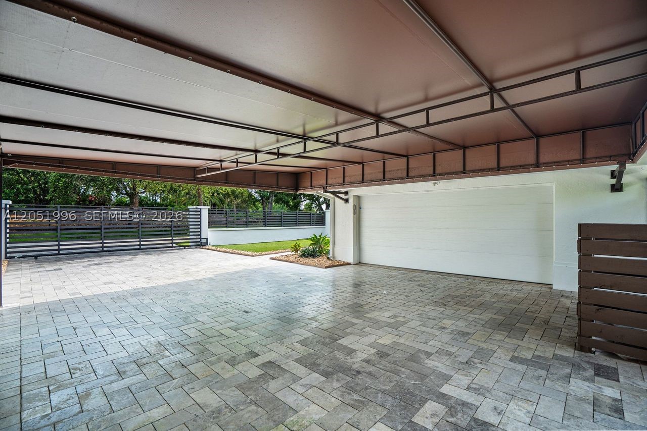 KINGS BAY SUB - Residential