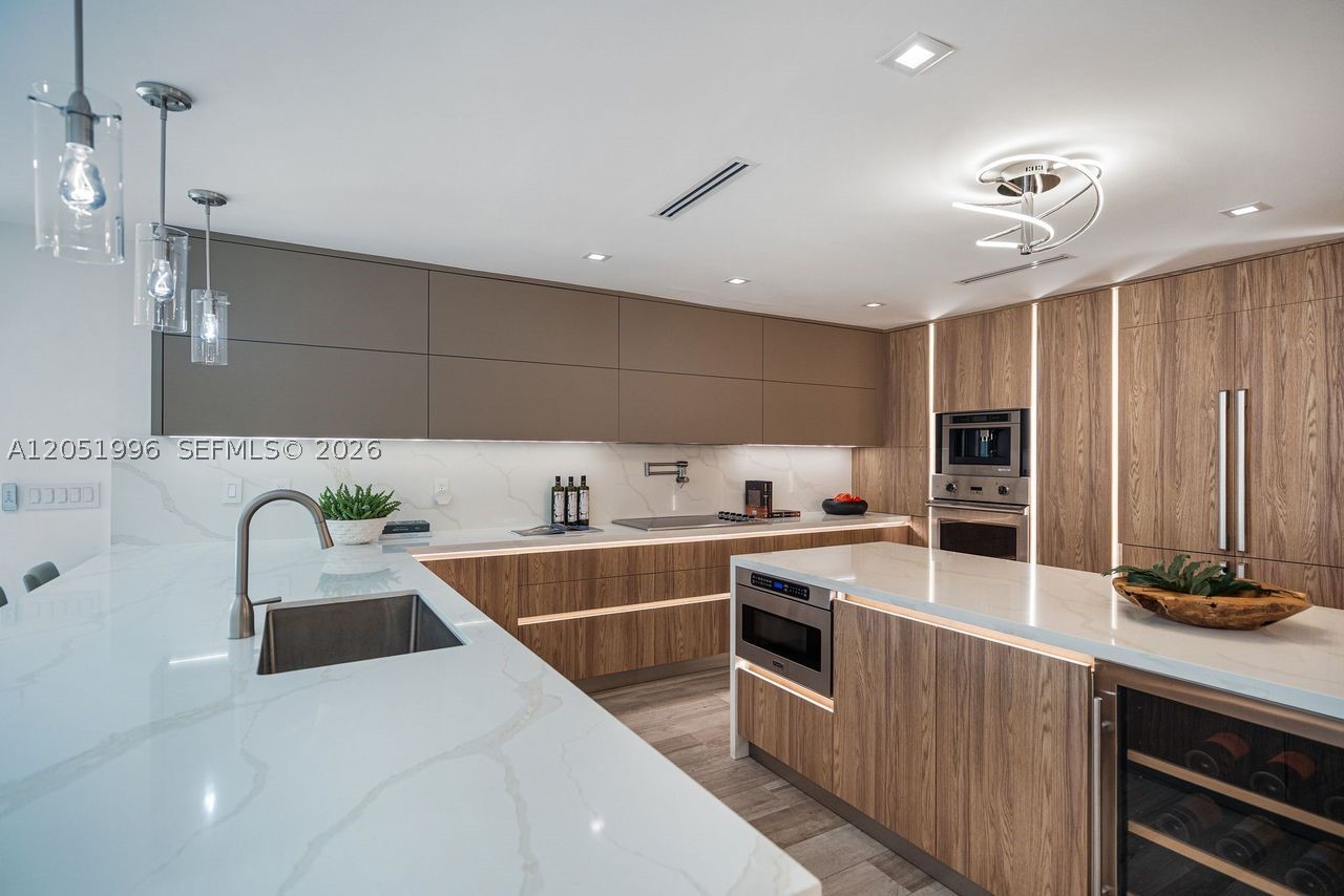 KINGS BAY SUB - Residential