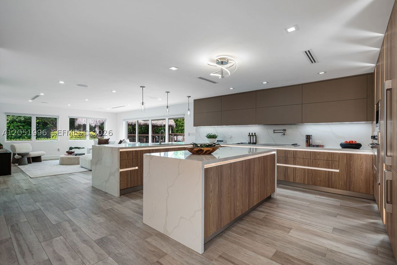 KINGS BAY SUB - Residential