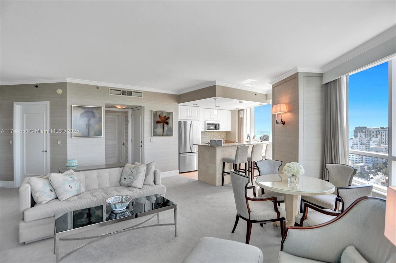 FONTAINEBLEAU II TRESOR - Residential
