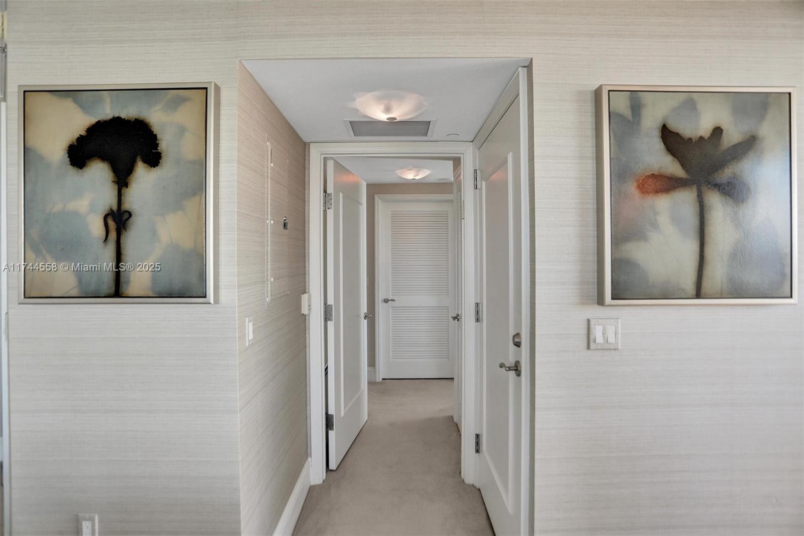 FONTAINEBLEAU II TRESOR - Residential