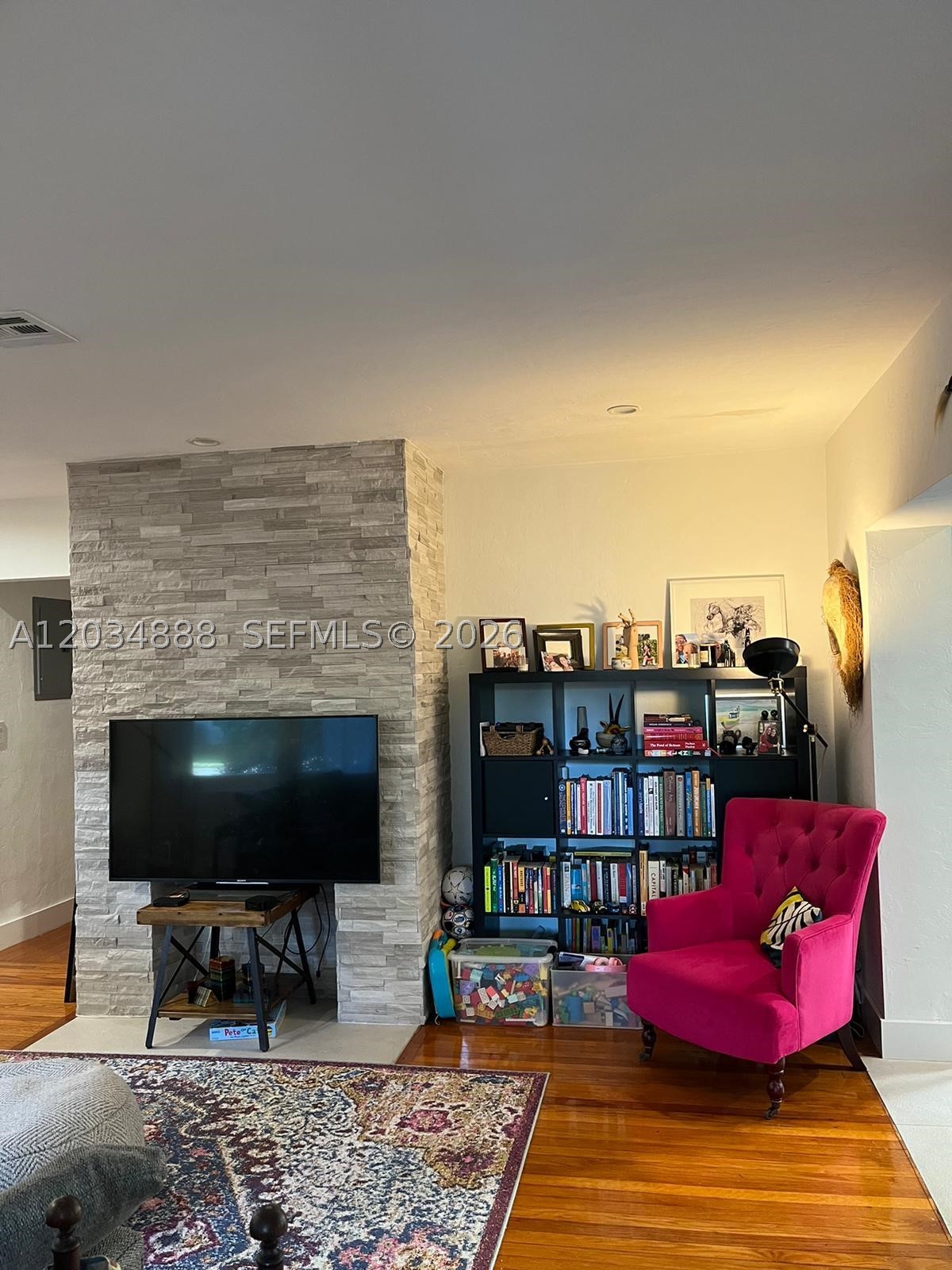 CORAL GABLES RIVIERA - Residential Lease