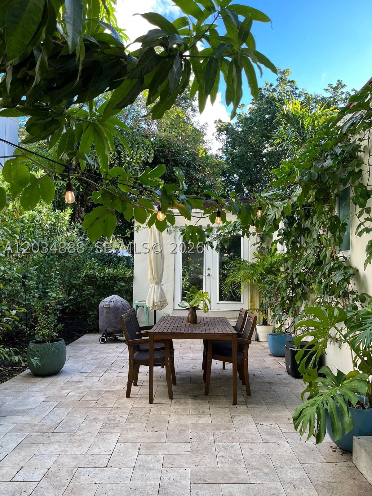 CORAL GABLES RIVIERA - Residential Lease