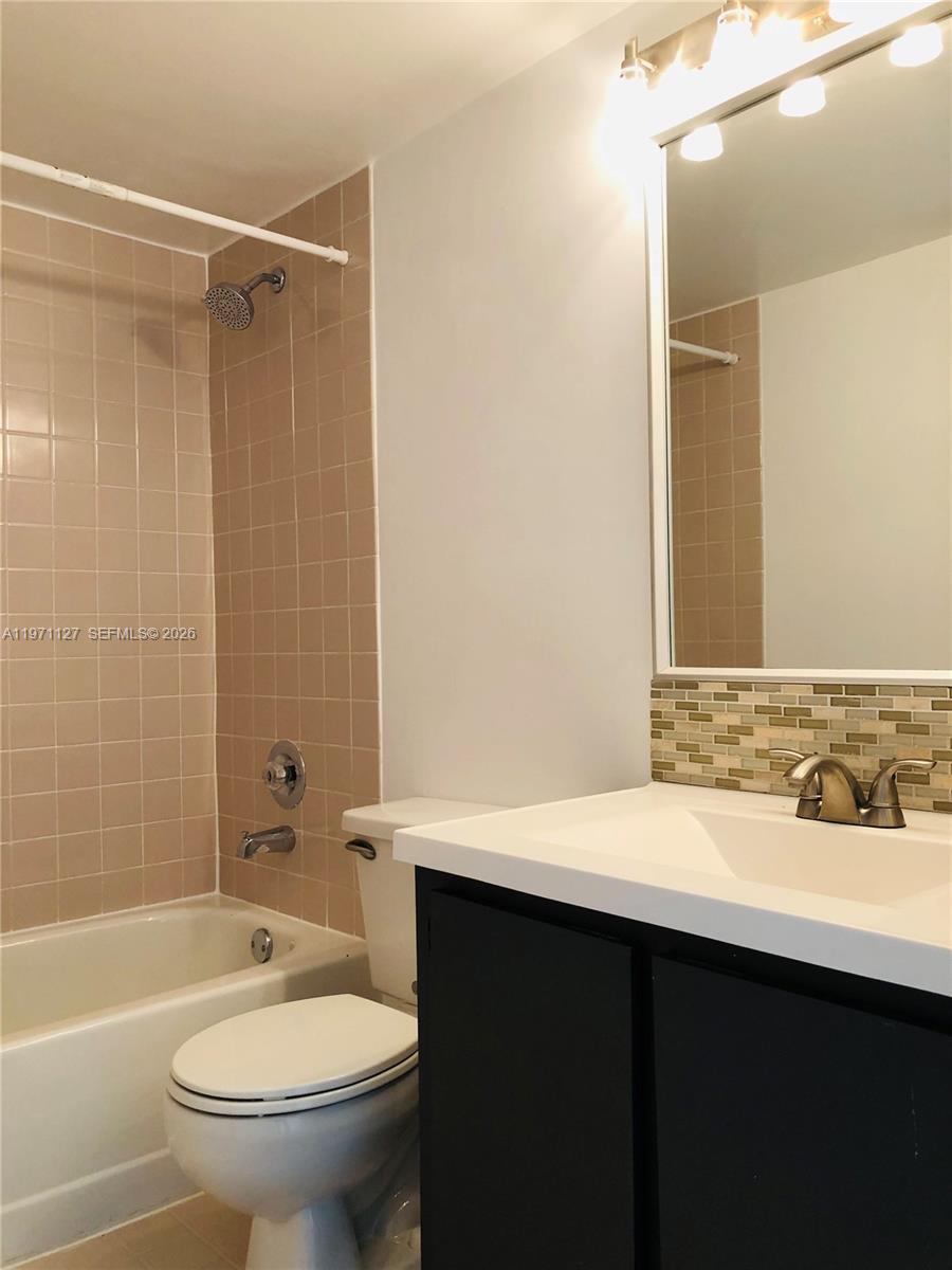 SAGA BAY GARDENS CONDO - Residential