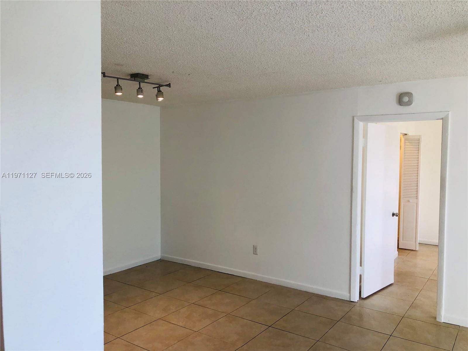 SAGA BAY GARDENS CONDO - Residential