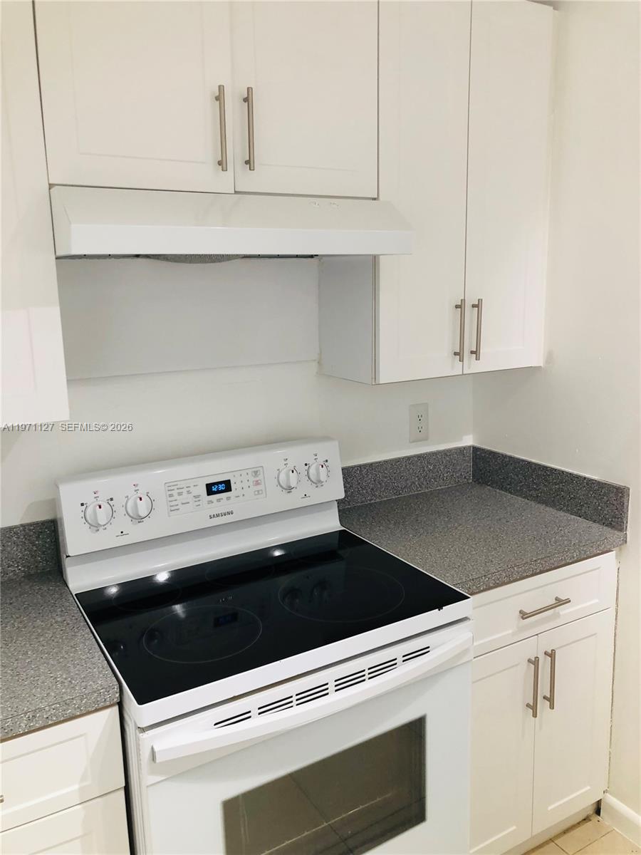 SAGA BAY GARDENS CONDO - Residential