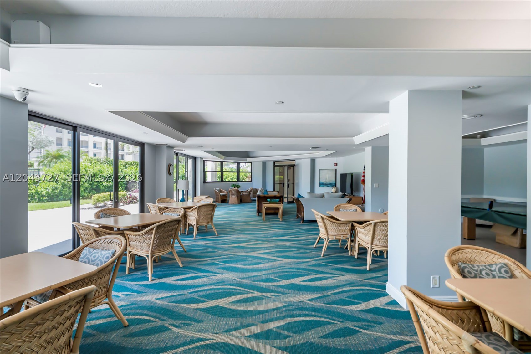 VOYAGER CONDO - Residential
