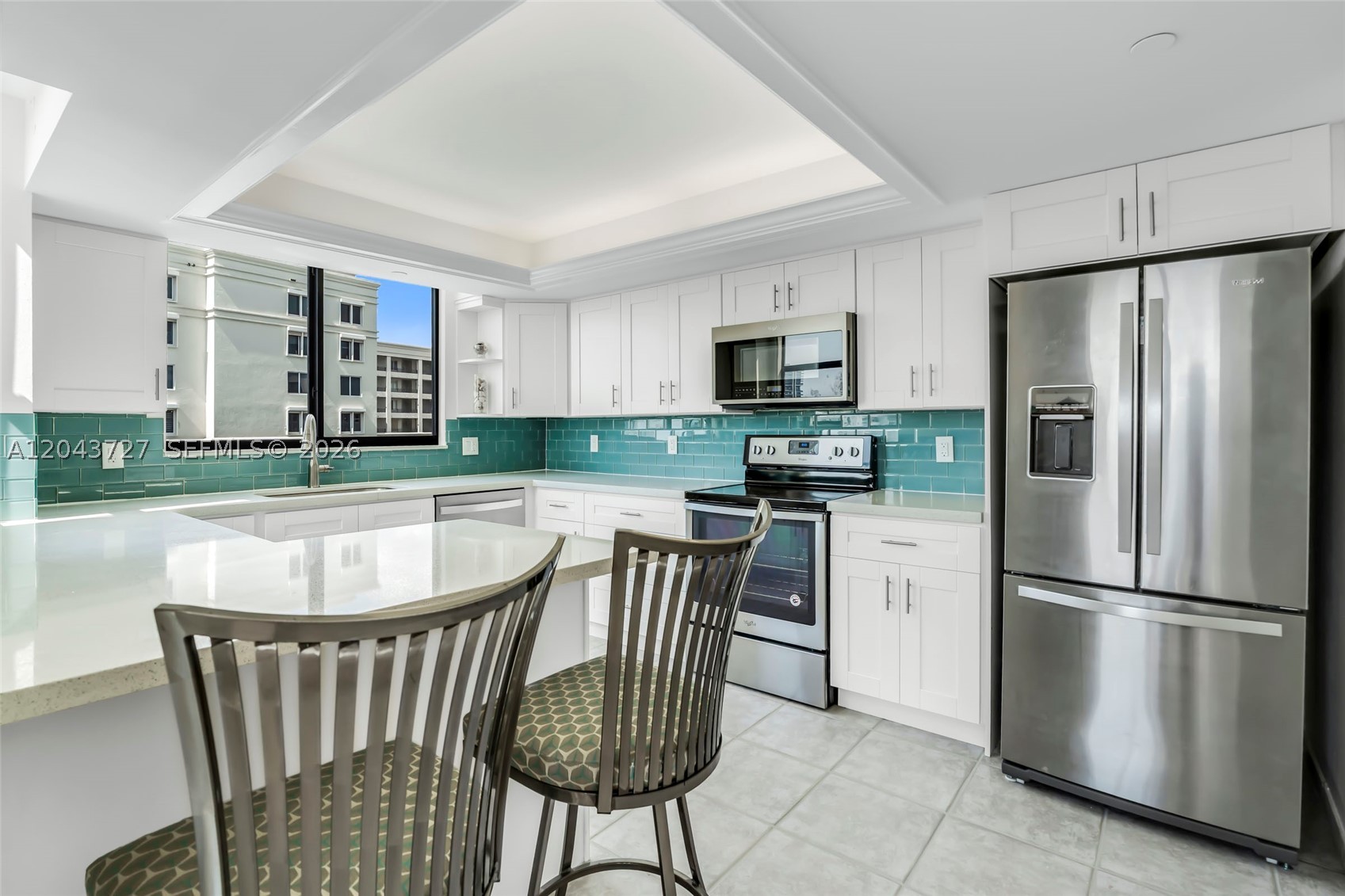 VOYAGER CONDO - Residential