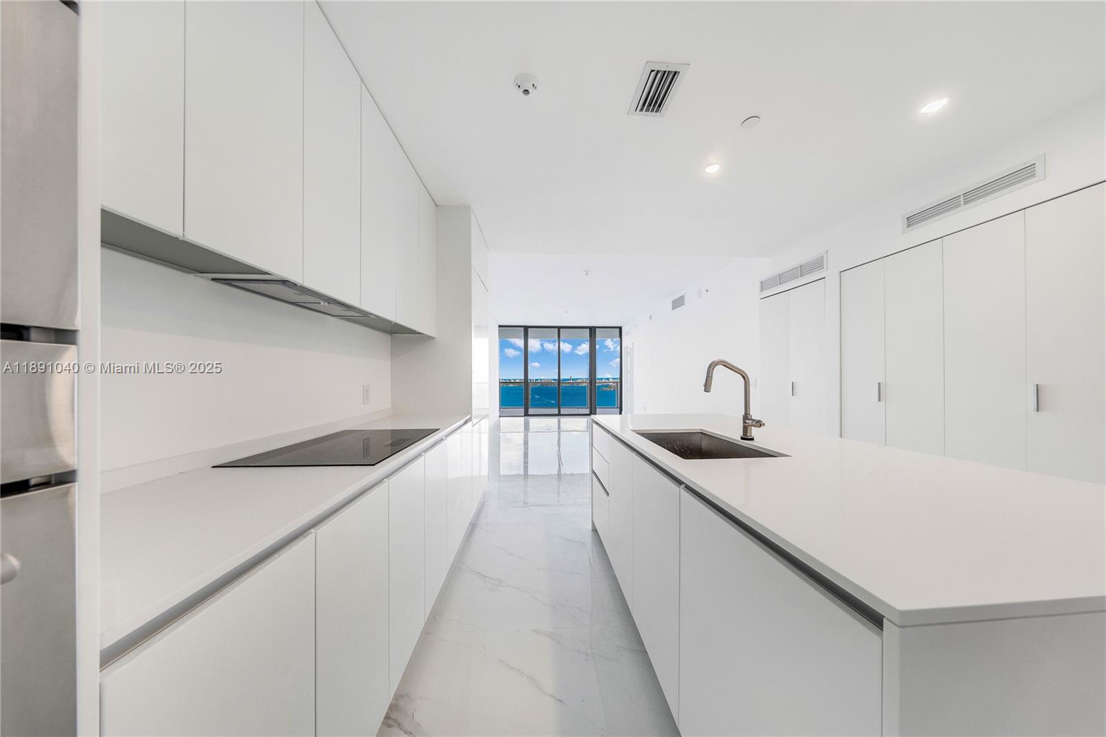 ARIA RESERVE SOUTH - Residential