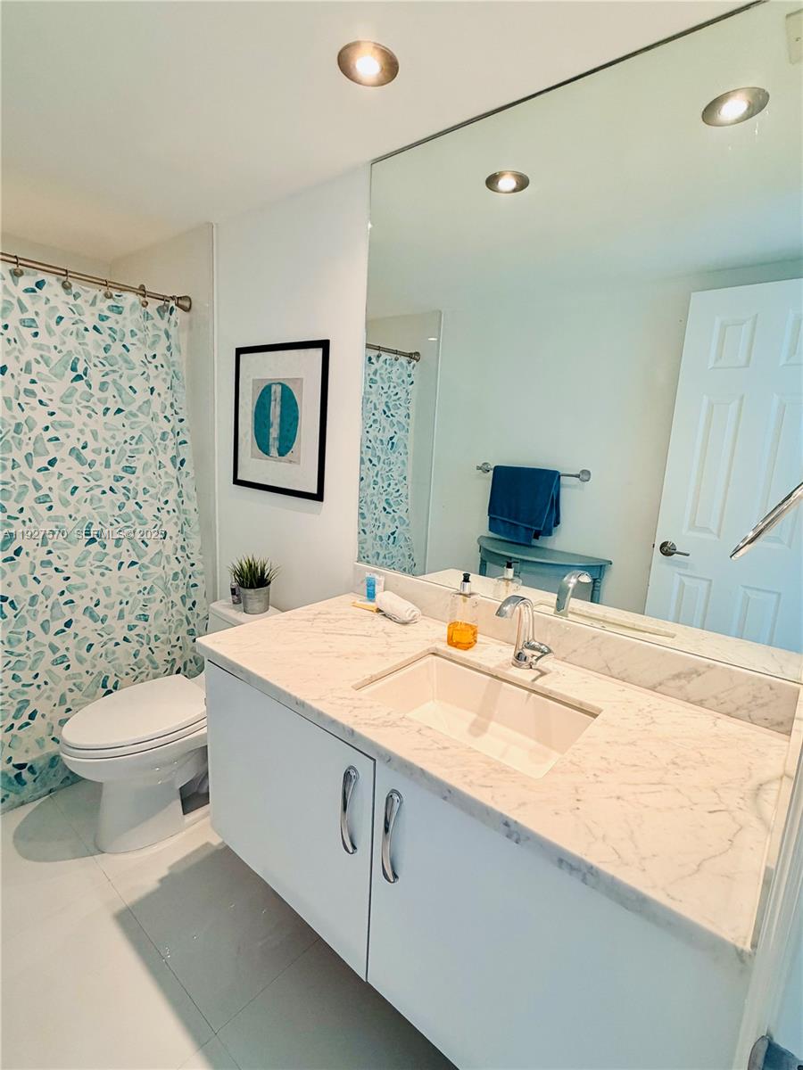 OCEAN RESERVE CONDO - Residential