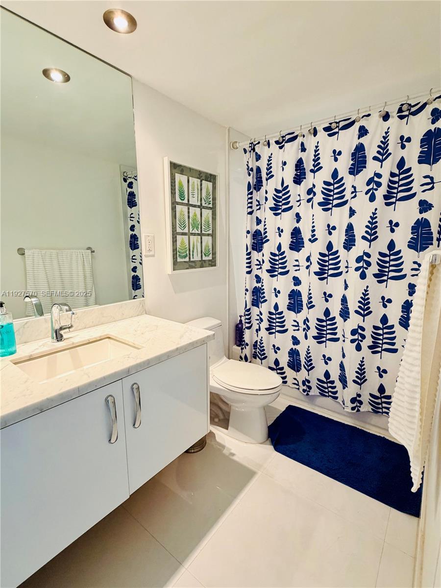 OCEAN RESERVE CONDO - Residential