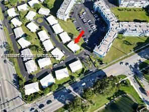 SHERIDAN LAKES CONDO HOUS - Residential