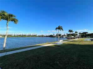 SHERIDAN LAKES CONDO HOUS - Residential