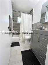 SHERIDAN LAKES CONDO HOUS - Residential