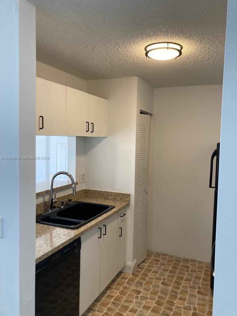 MILANO CONDO - Residential Lease