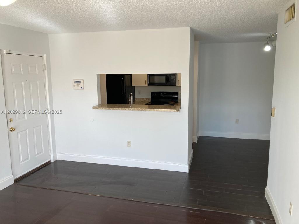 MILANO CONDO - Residential Lease