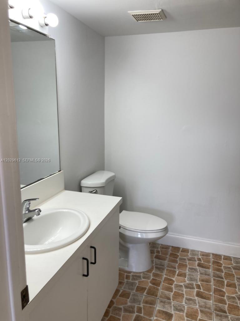 MILANO CONDO - Residential Lease