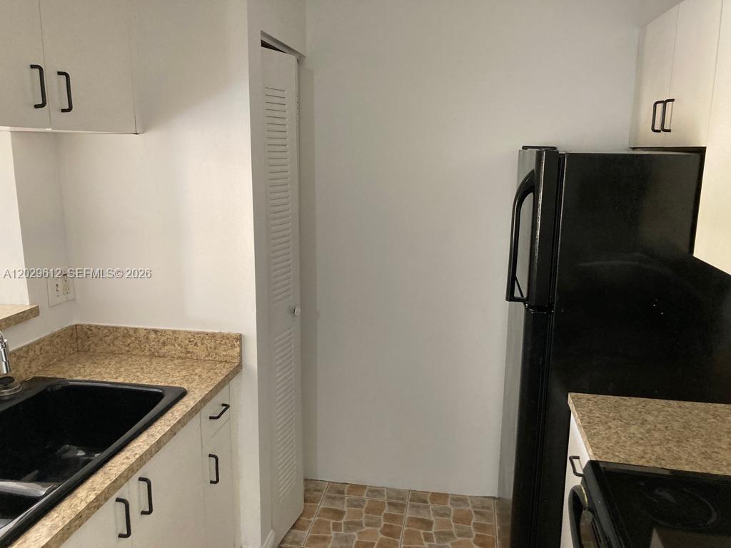 MILANO CONDO - Residential Lease