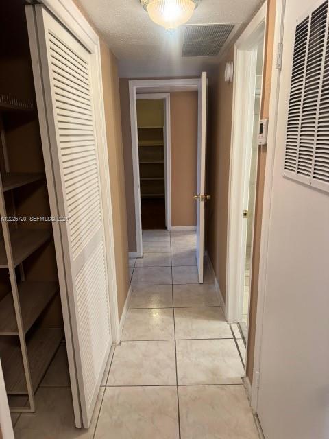 LAKES OF INVERRARY CONDO - Residential Lease