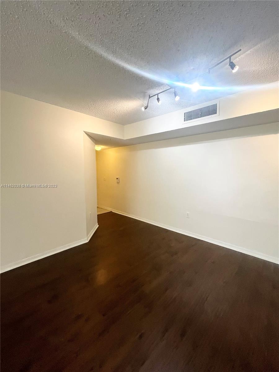 EVERGREEN LAKES CONDO - Residential Lease