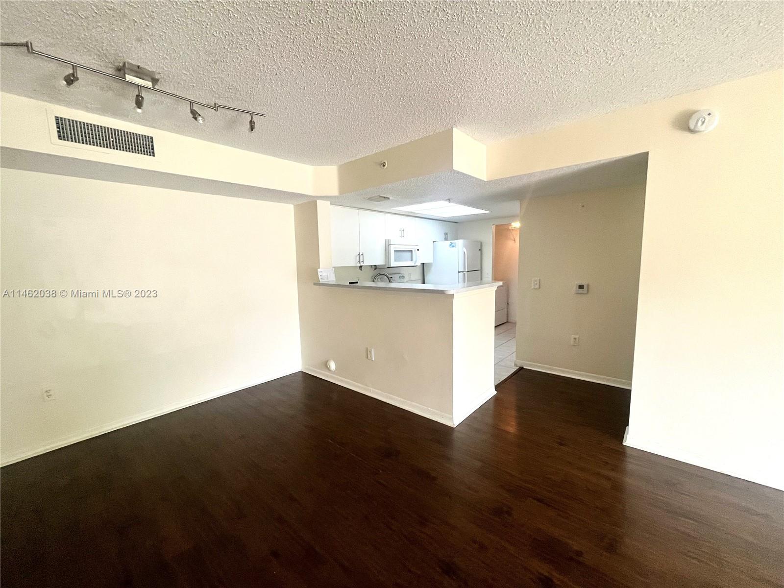 EVERGREEN LAKES CONDO - Residential Lease