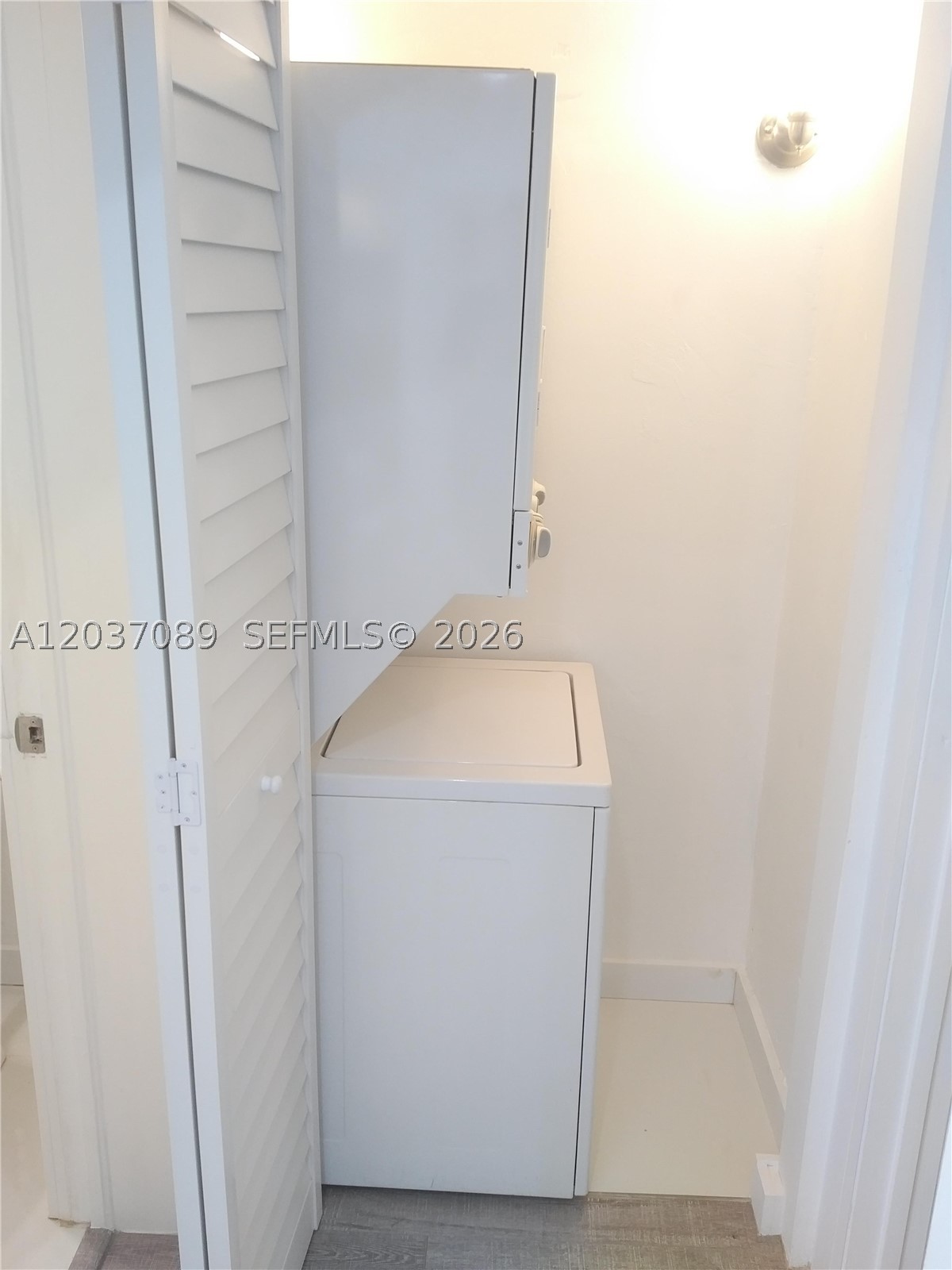 WALLIAN CO-OP APTS INC - Residential Lease