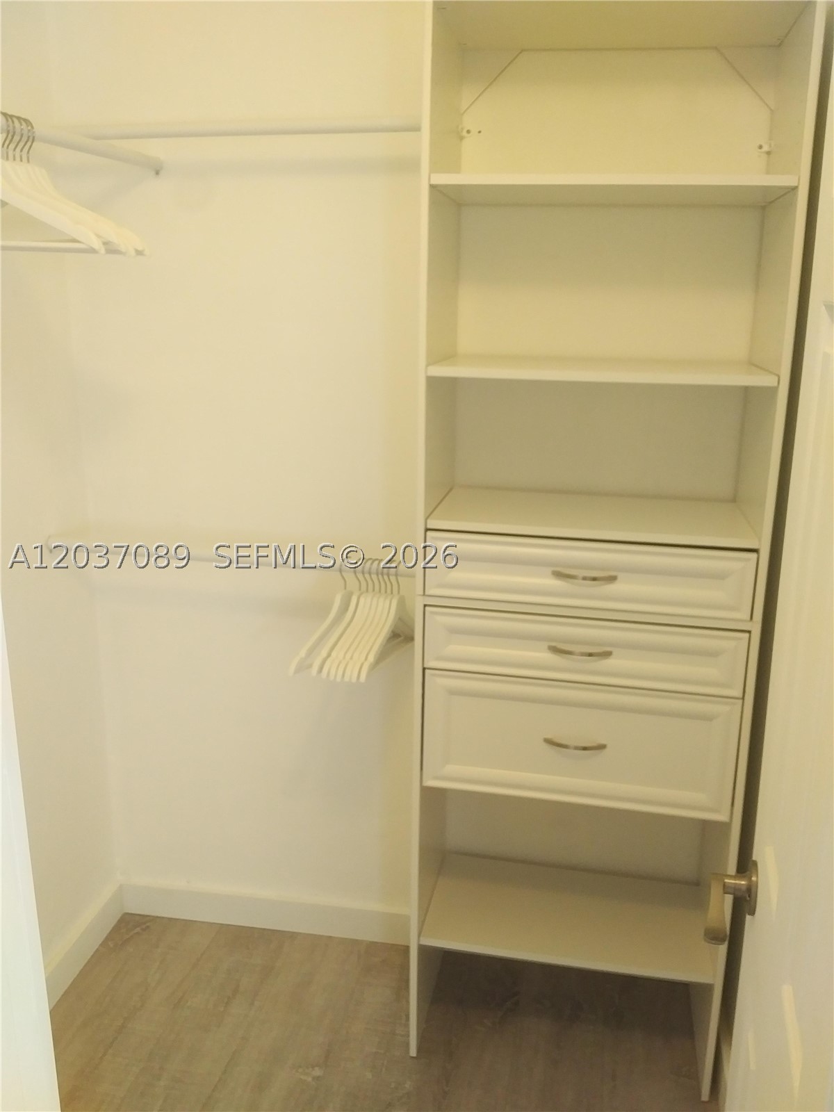 WALLIAN CO-OP APTS INC - Residential Lease