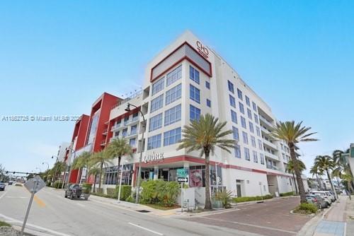 COSTA HOLLYWOOD CONDO - Residential